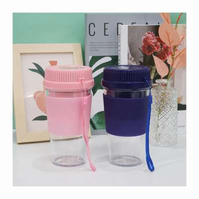 New style cheap household goods fruit small wireless charging USB mini portable blender mixer electric student juicer